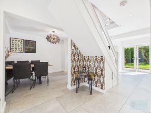 Open Plan- click for photo gallery